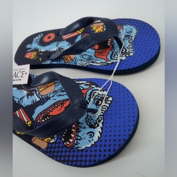 NWT The Children's Place Dinosaur Movies Fries Pizza Blue Sandals 5/6 Youth - Picture 4 of 7
